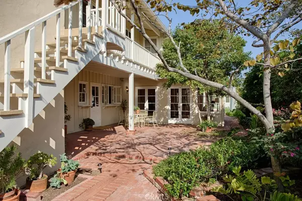 Newport Beach, CA 92660,61 Beacon Bay