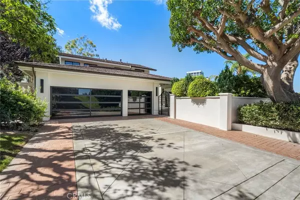 Newport Beach, CA 92660,25 Rue Grand Vallee