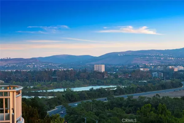 Irvine, CA 92612,8081 Scholarship