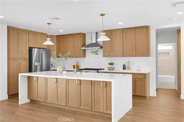 Long Beach, CA 90815,2430 Marber Avenue