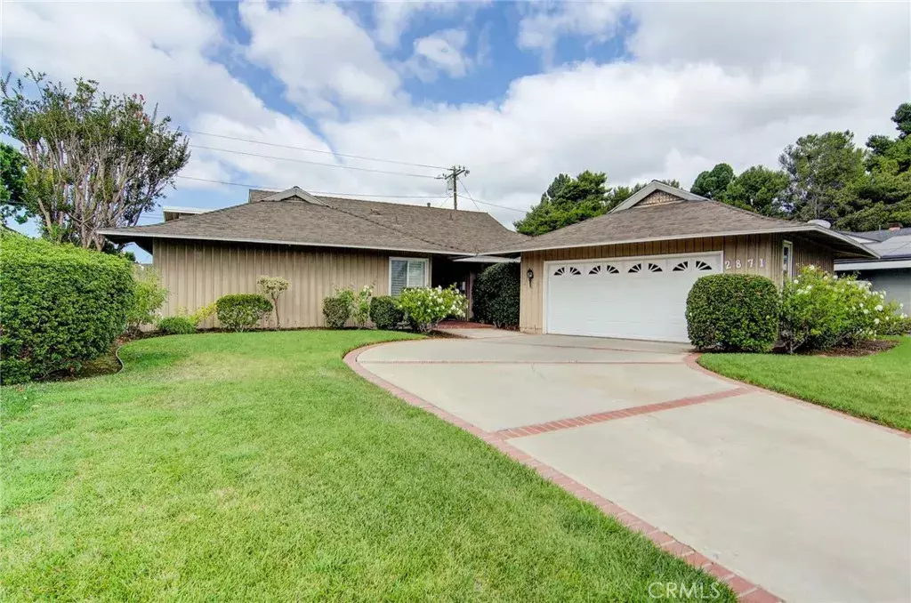 Costa Mesa, CA 92626,2871 Ellesmere Avenue