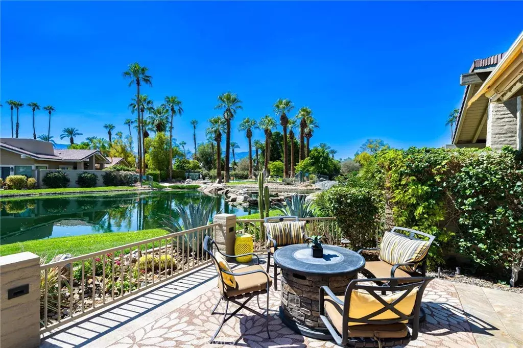 Palm Desert, CA 92211,75 Laredo Lane
