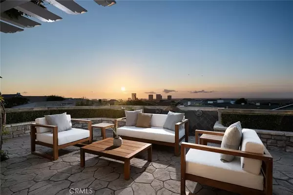 Newport Beach, CA 92660,2001 Yacht Resolute