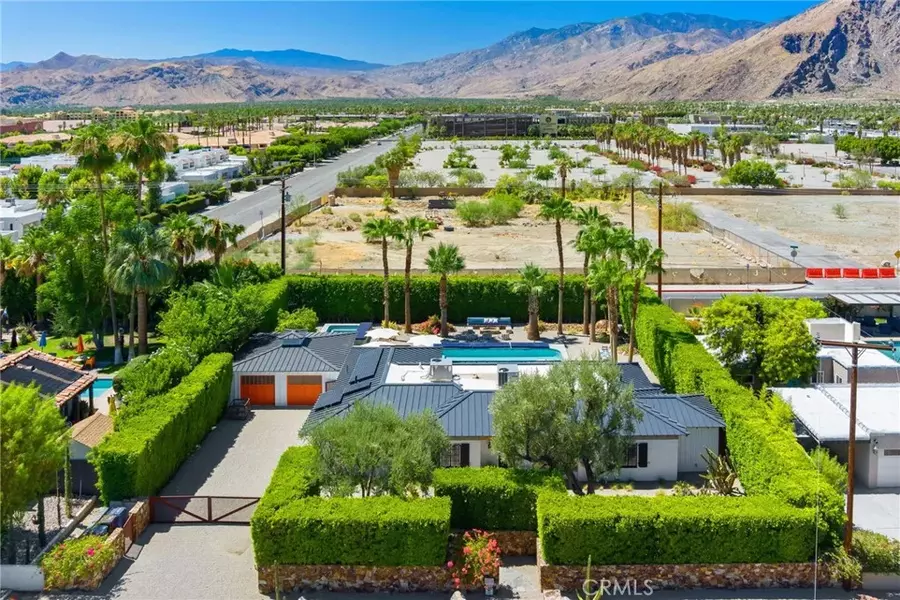 509 E Via Colusa, Palm Springs, CA 92262