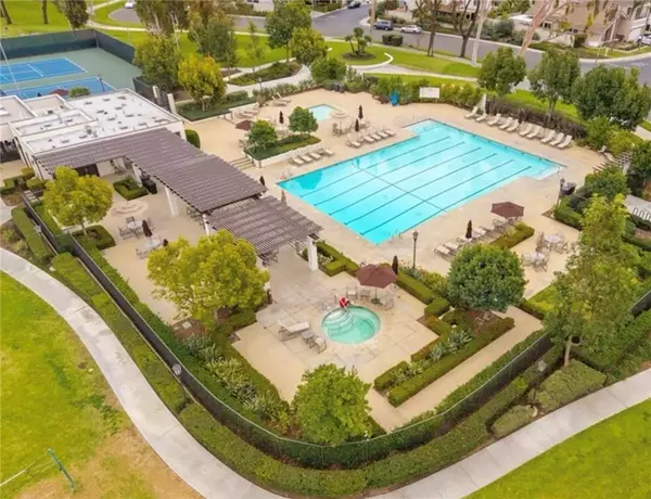 Irvine, CA 92612,4971 Hemlock