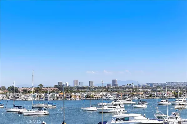 Newport Beach, CA 92661,207 E Edgewater Avenue #Rear