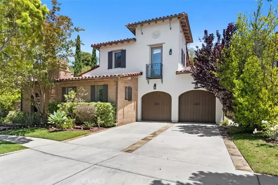 34 Tall Hedge, Irvine, CA 92603