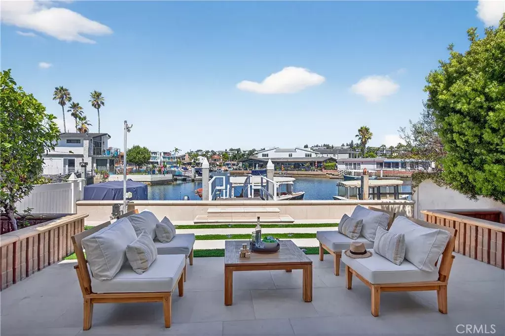 Newport Beach, CA 92663,613 36Th Street