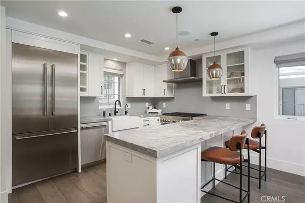 Corona Del Mar, CA 92625,714 Iris Avenue