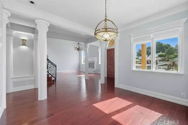 Newport Beach, CA 92663,439 Catalina