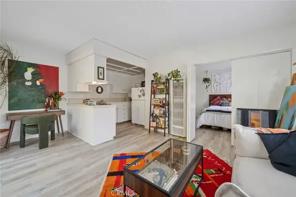 Laguna Beach, CA 92651,723 Browncroft Road