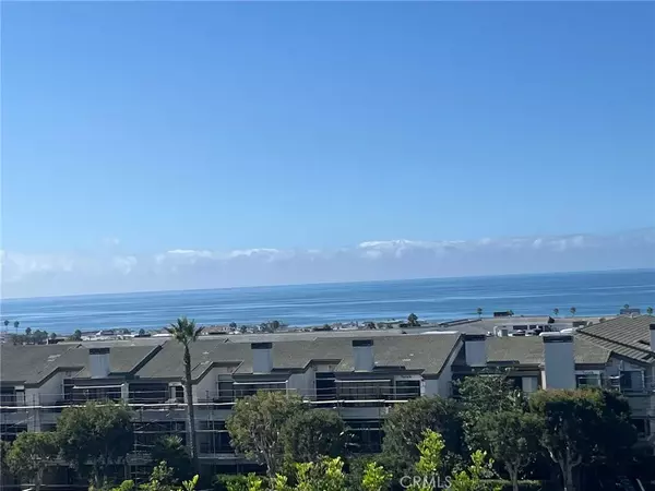 Newport Beach, CA 92663,240 NICE LANE #306