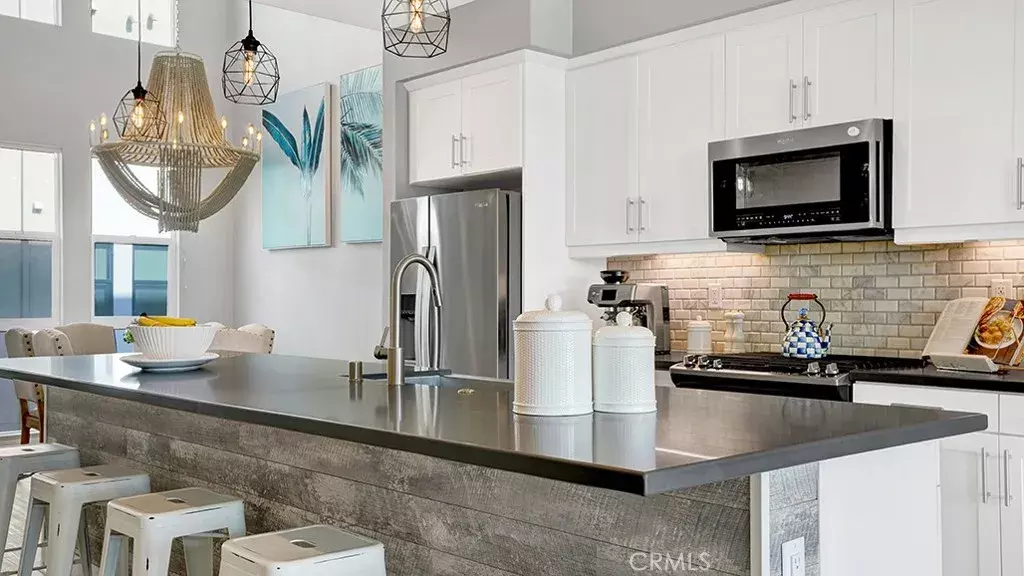 Costa Mesa, CA 92627,1650 Topanga