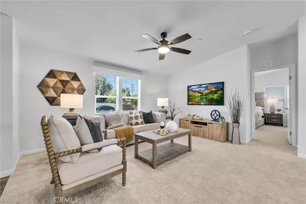 Lake Elsinore, CA 92530,33040 Danny Lane