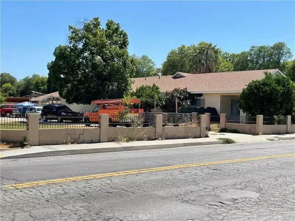 San Bernardino, CA 92404,655 E Gilbert