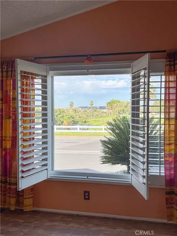 Calimesa, CA 92320,10961 Desert Lawn #162