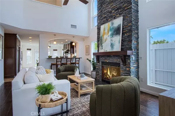 Newport Beach, CA 92660,2262 Orchard