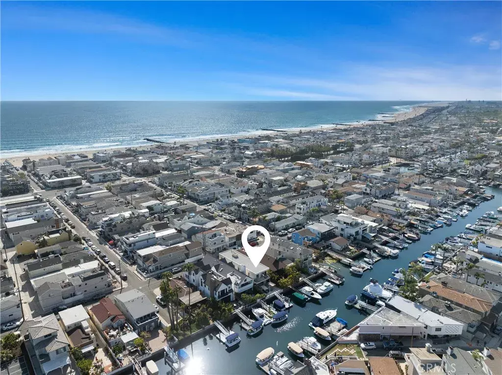 Newport Beach, CA 92663,3306 Marcus Avenue