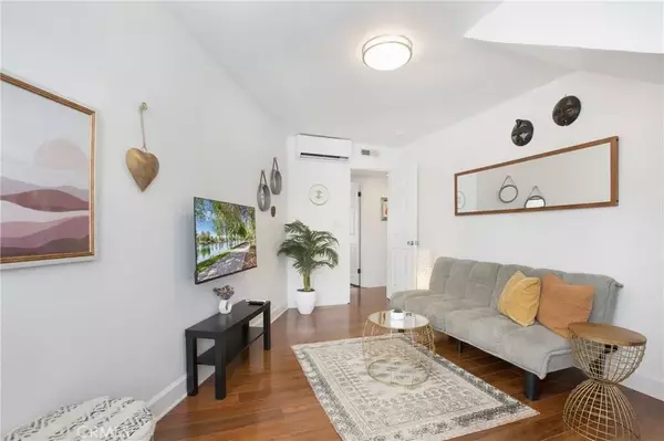 140 Avenida Algodon #D, San Clemente, CA 92672