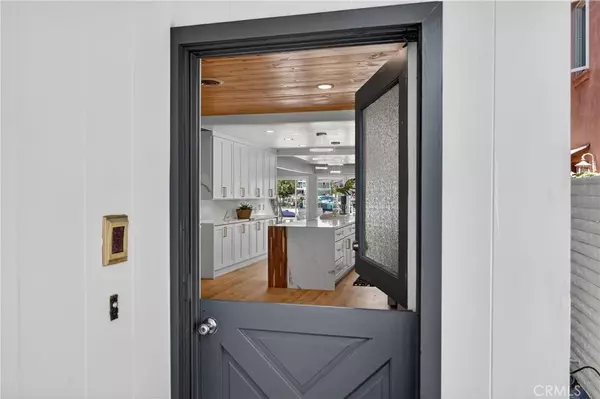 Newport Beach, CA 92663,613 36th Street