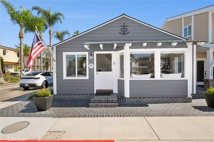 126 Collins, Newport Beach, CA 92662