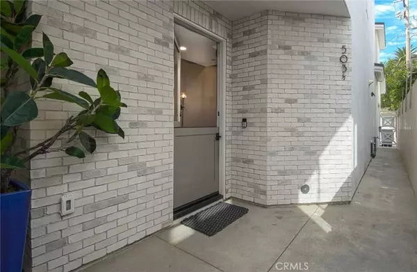 Corona Del Mar, CA 92625,503 Poinsettia