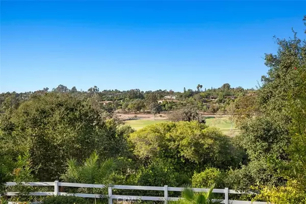 Rancho Santa Fe, CA 92067,5228 Avenida Maravillas
