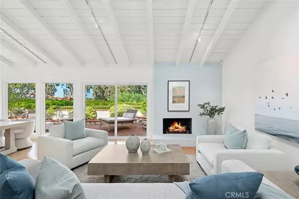 Newport Beach, CA 92660,2441 Vista Nobleza