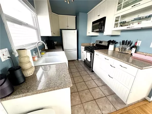 Newport Beach, CA 92663,504 36th #1/2