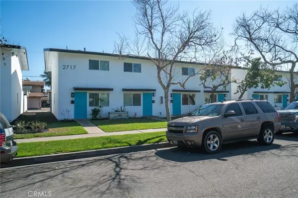 Santa Ana, CA 92707,2717 S Baker