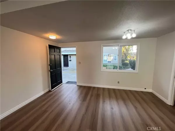Costa Mesa, CA 92627,1741 Tustin #10C