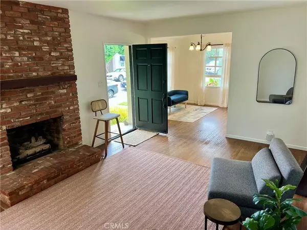 Long Beach, CA 90803,221 Saint Joseph