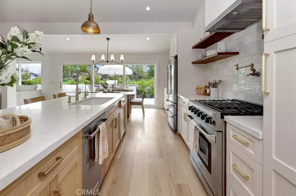 Newport Beach, CA 92660,503 Vista Grande