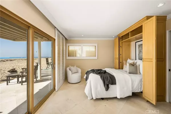 Surfside, CA 90743,78 Surfside