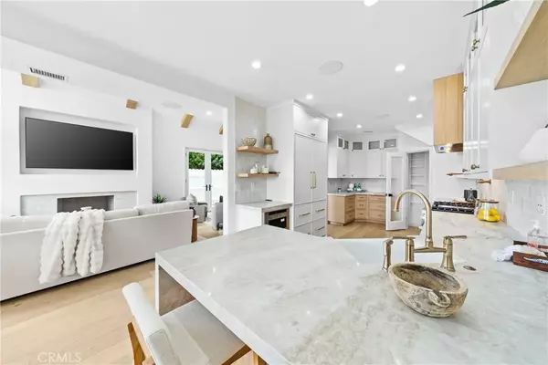 Huntington Beach, CA 92649,16214 Bimini Lane