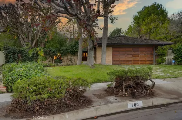 Newport Beach, CA 92660,700 Aleppo Street