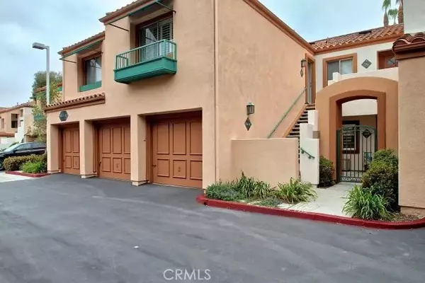 Newport Beach, CA 92660,350 Villa Point