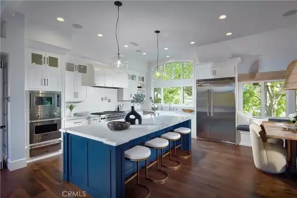 Newport Beach, CA 92660,2 Royal Saint George Road