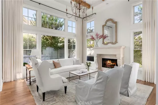 Newport Beach, CA 92660,7 Vintage