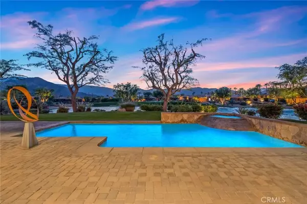 La Quinta, CA 92253,50075 Camino Privado