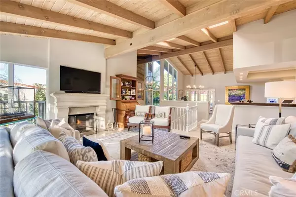 Newport Beach, CA 92660,2134 Vista Entrada