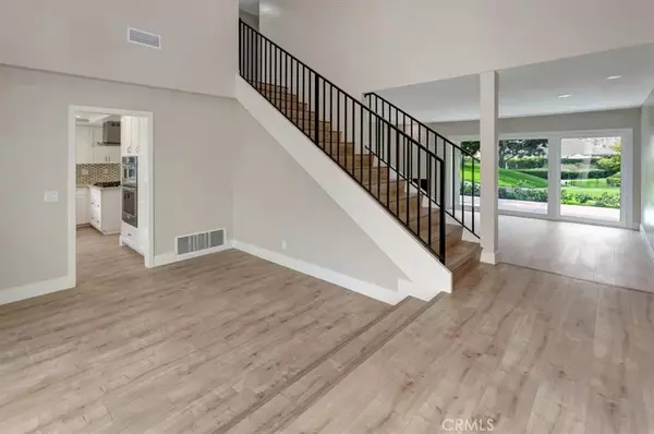 Newport Beach, CA 92660,2773 Vista Umbrosa