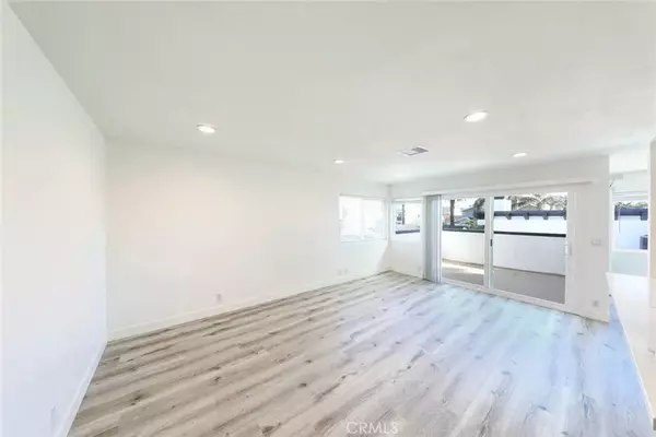 Corona Del Mar, CA 92625,503 Marguerite