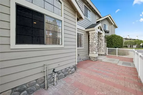 Newport Beach, CA 92663,505 Saint Andrews Rd #1