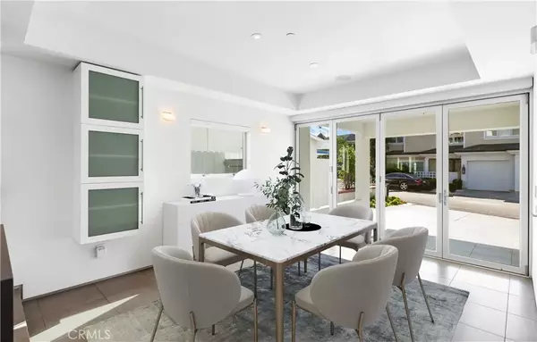 Corona Del Mar, CA 92625,2618 Cove Street