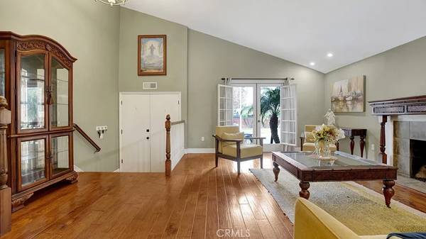 Huntington Beach, CA 92646,8142 Wadebridge