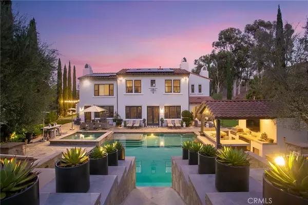 Tustin, CA 92782,10885 Silverado Ter