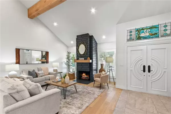 Huntington Beach, CA 92646,8542 Bayonne