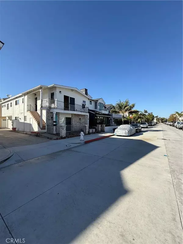 Newport Beach, CA 92661,307 Anade