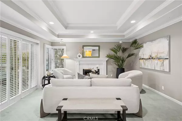 Corona Del Mar, CA 92625,501 Poppy